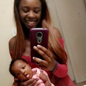 Meet your Posher, Shay